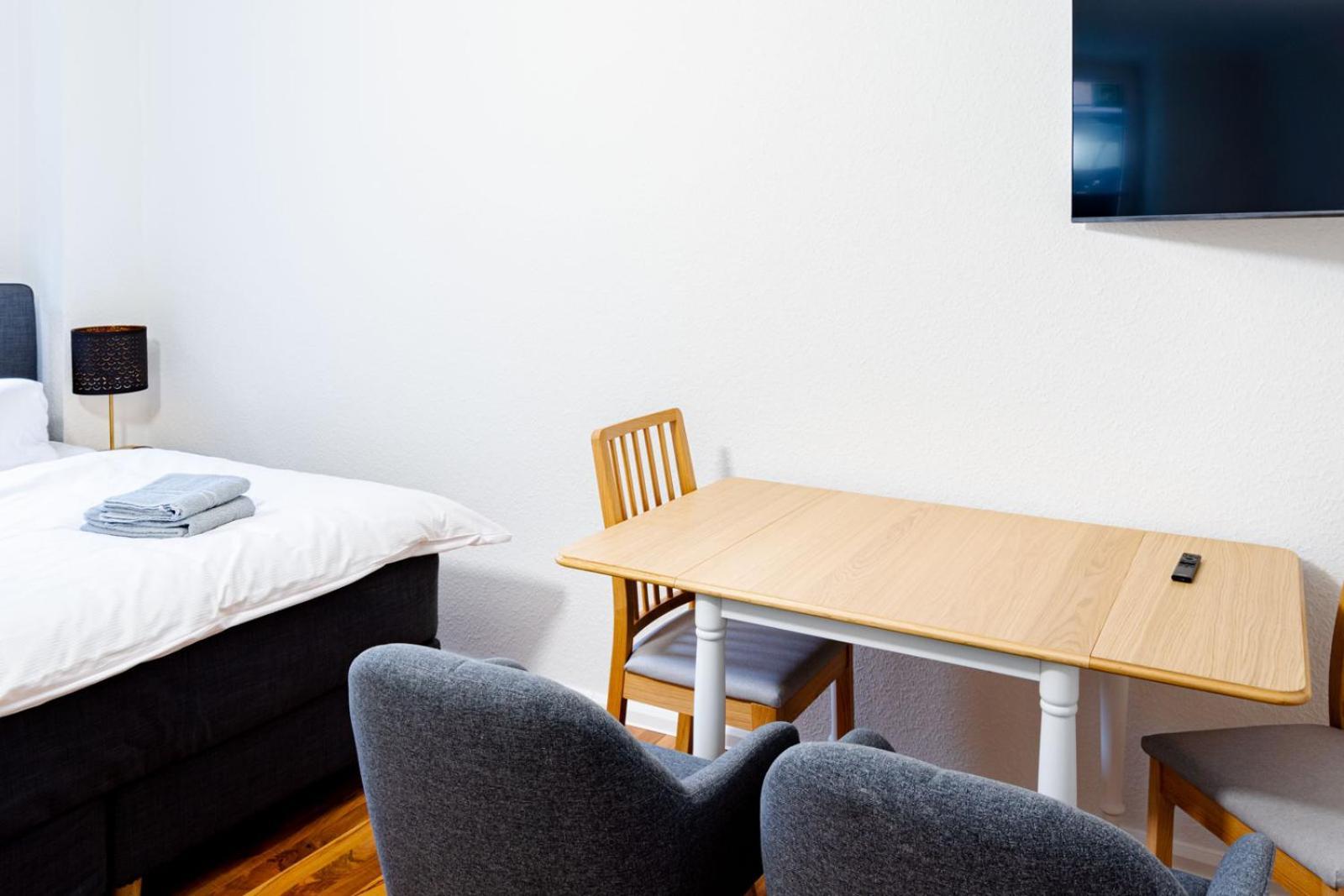 Am Hauptbahnhof Apartment *
